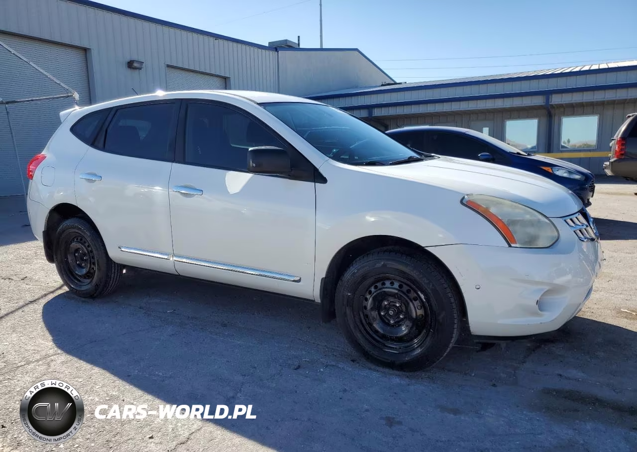 2013 Nissan Rogue S VIN:JN8AS5MT0DW003035 - 4