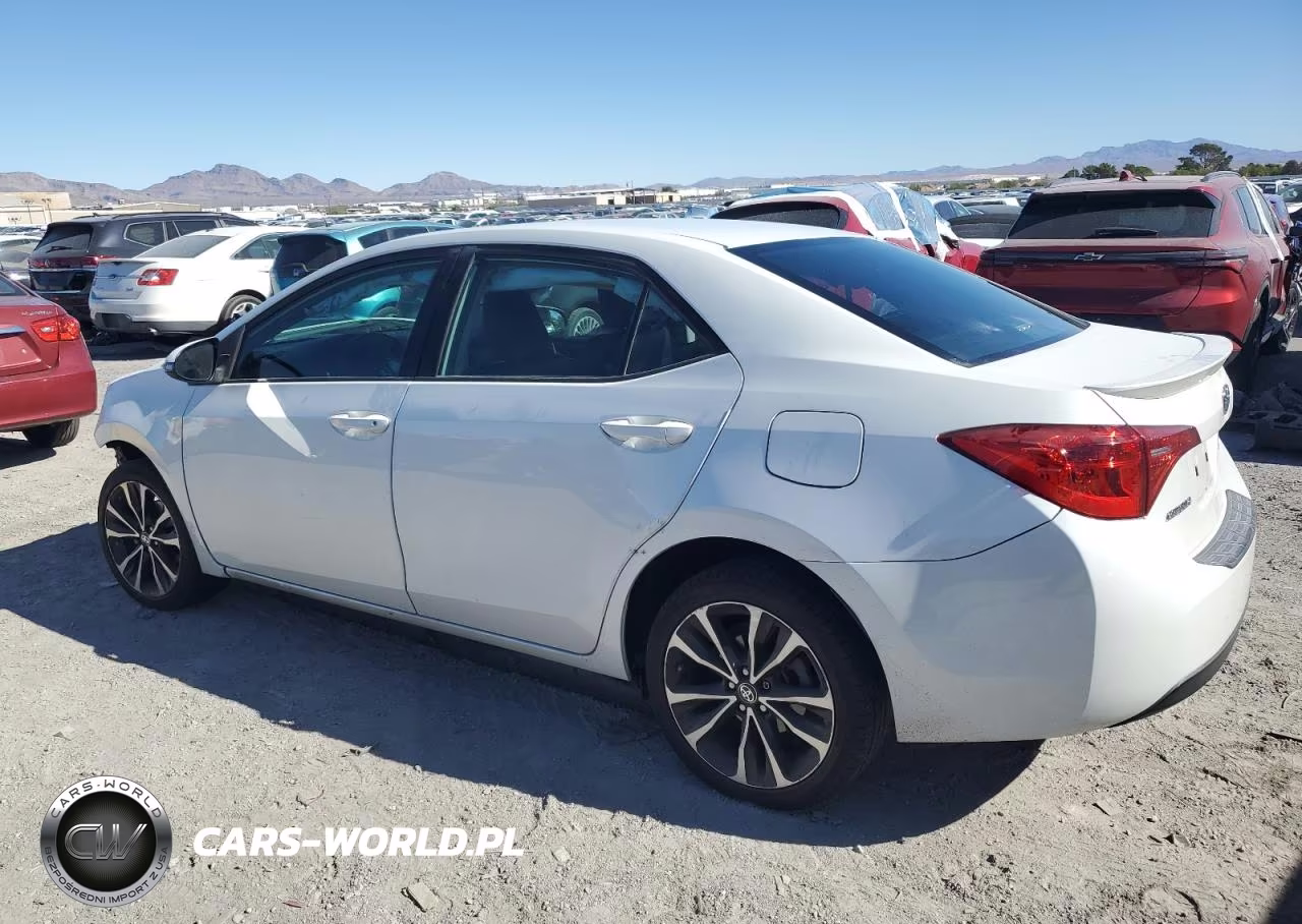 2017 Toyota Corolla L VIN:5YFBURHEXHP607493 - 2