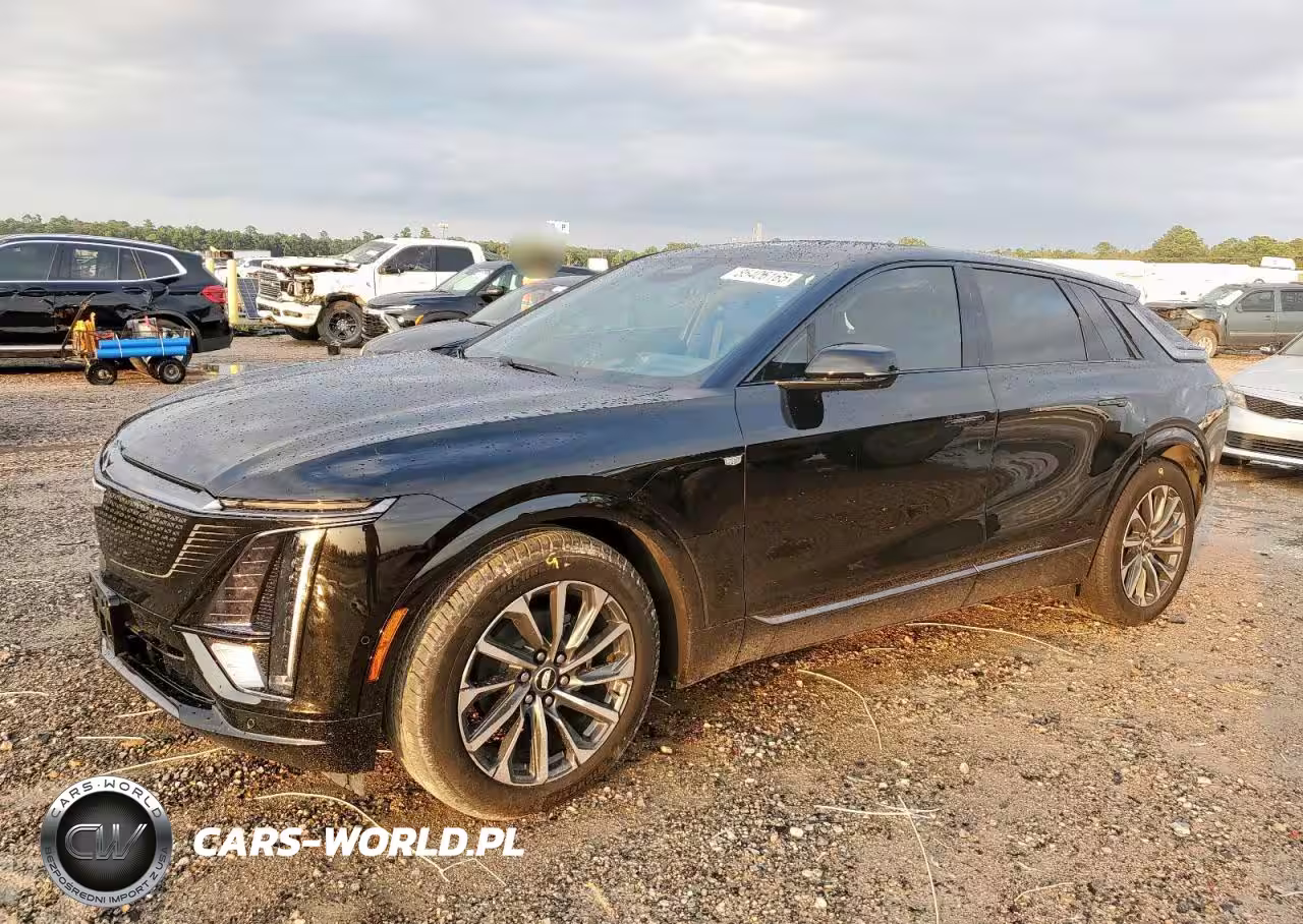 2025 Cadillac Lyriq Sport