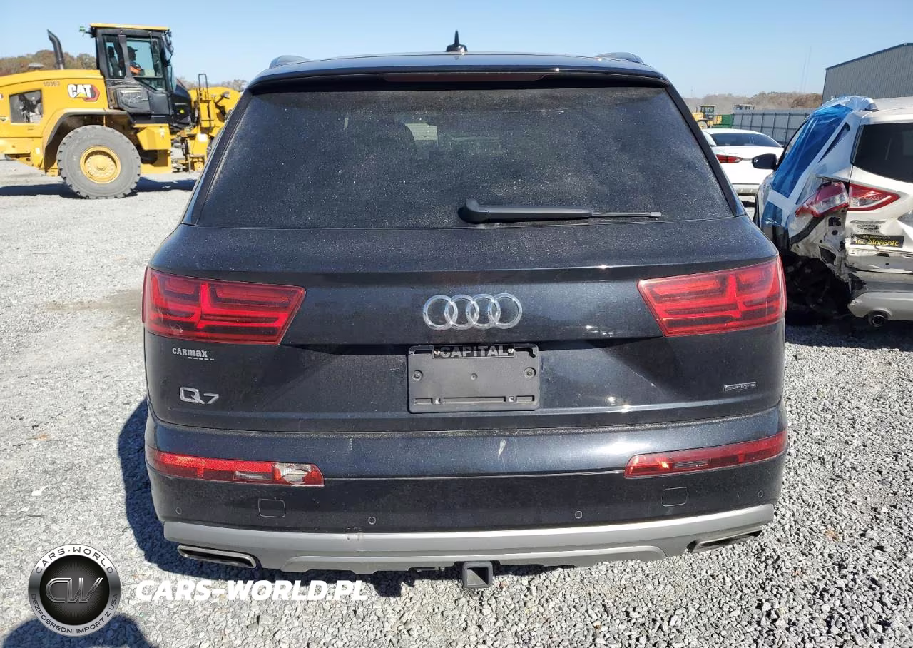 2018 Audi Q7 Premium Plus VIN:WA1LHAF71JD031696 - 6