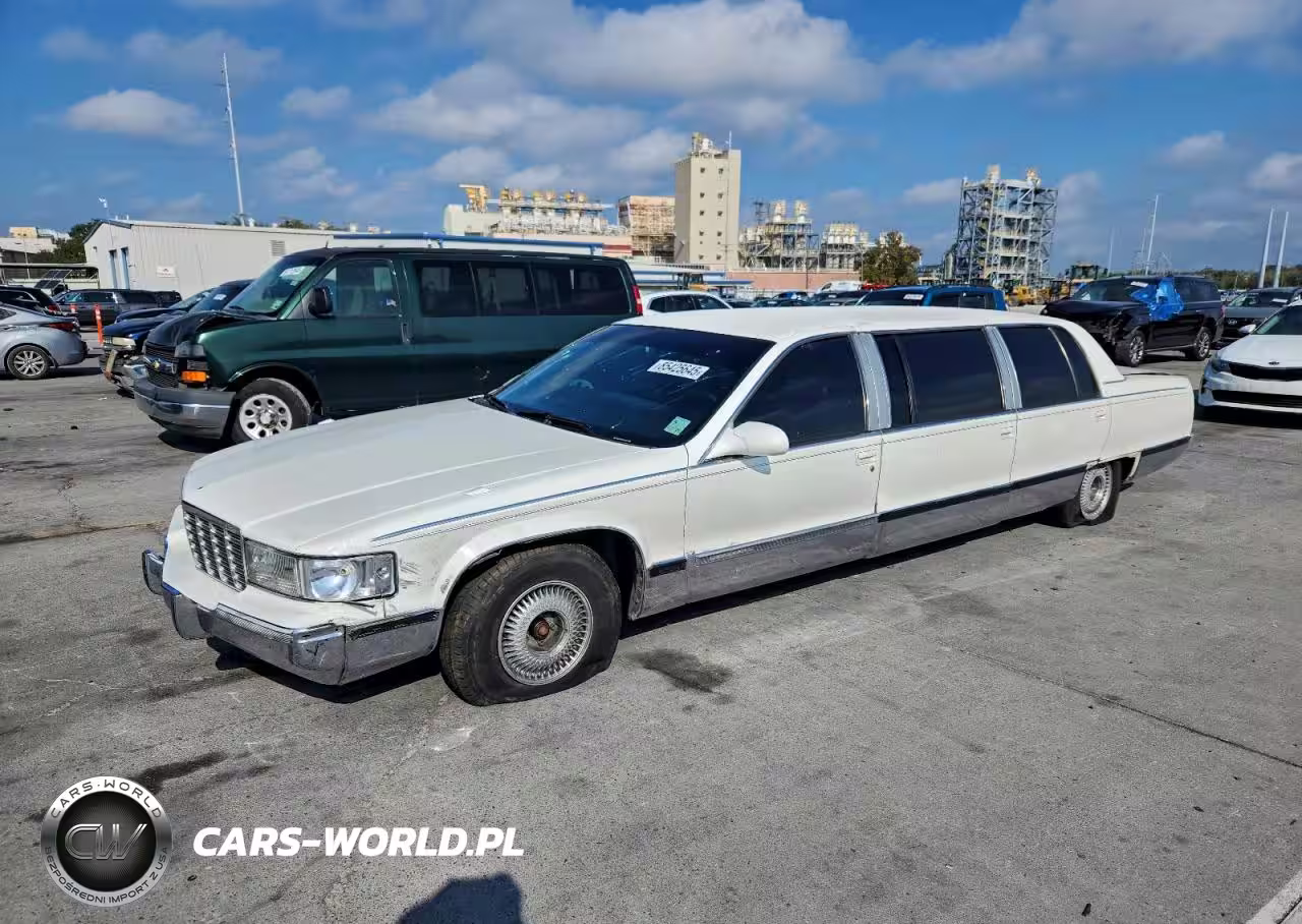 1995 Cadillac Fleetwood Base