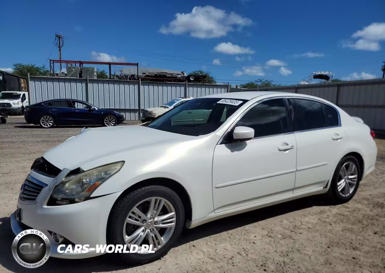 2011 Infiniti G25 Base