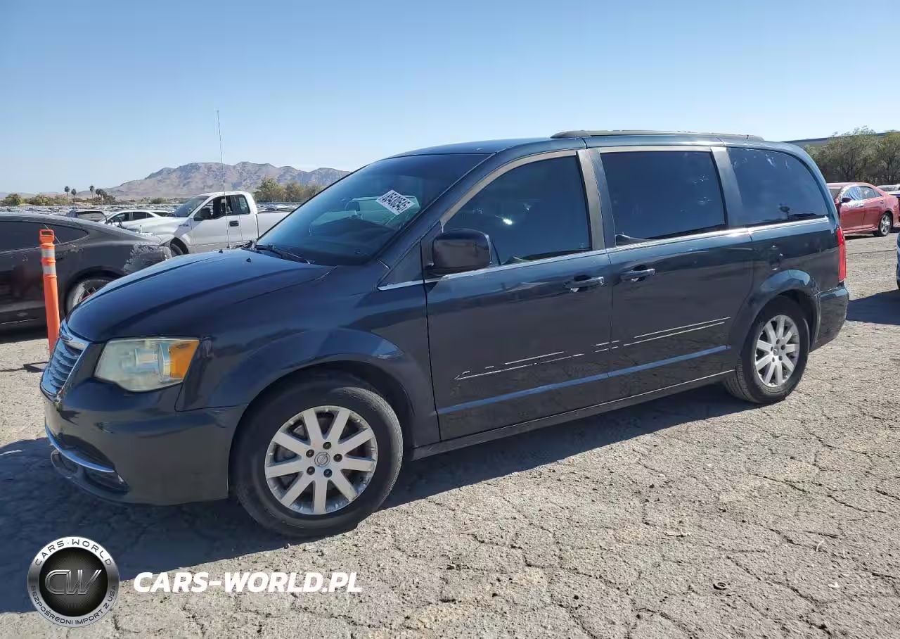 2014 Chrysler Town & Country Touring