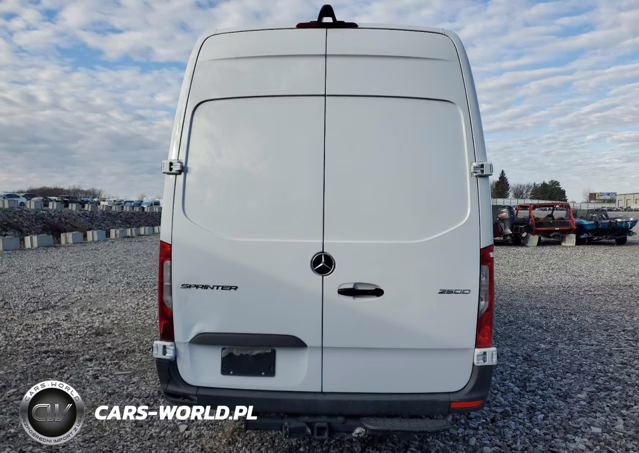 2025 Mercedes Benz Sprinter 2500 Delivery Van VIN:W1Y4KCHY4SP755004 - 6