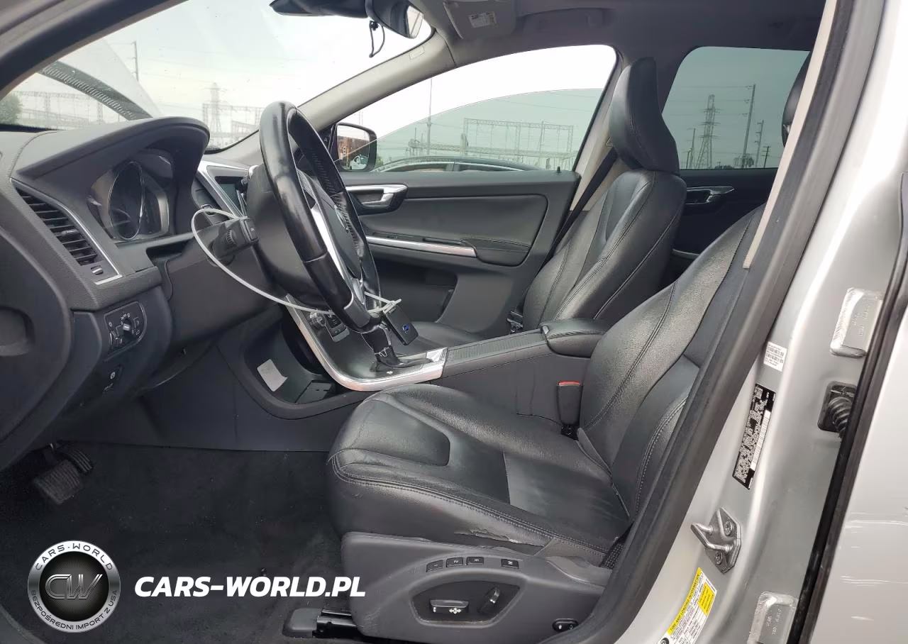 2015 Volv Xc60 T5 Premier VIN:YV440MDK7F2691722 - 7
