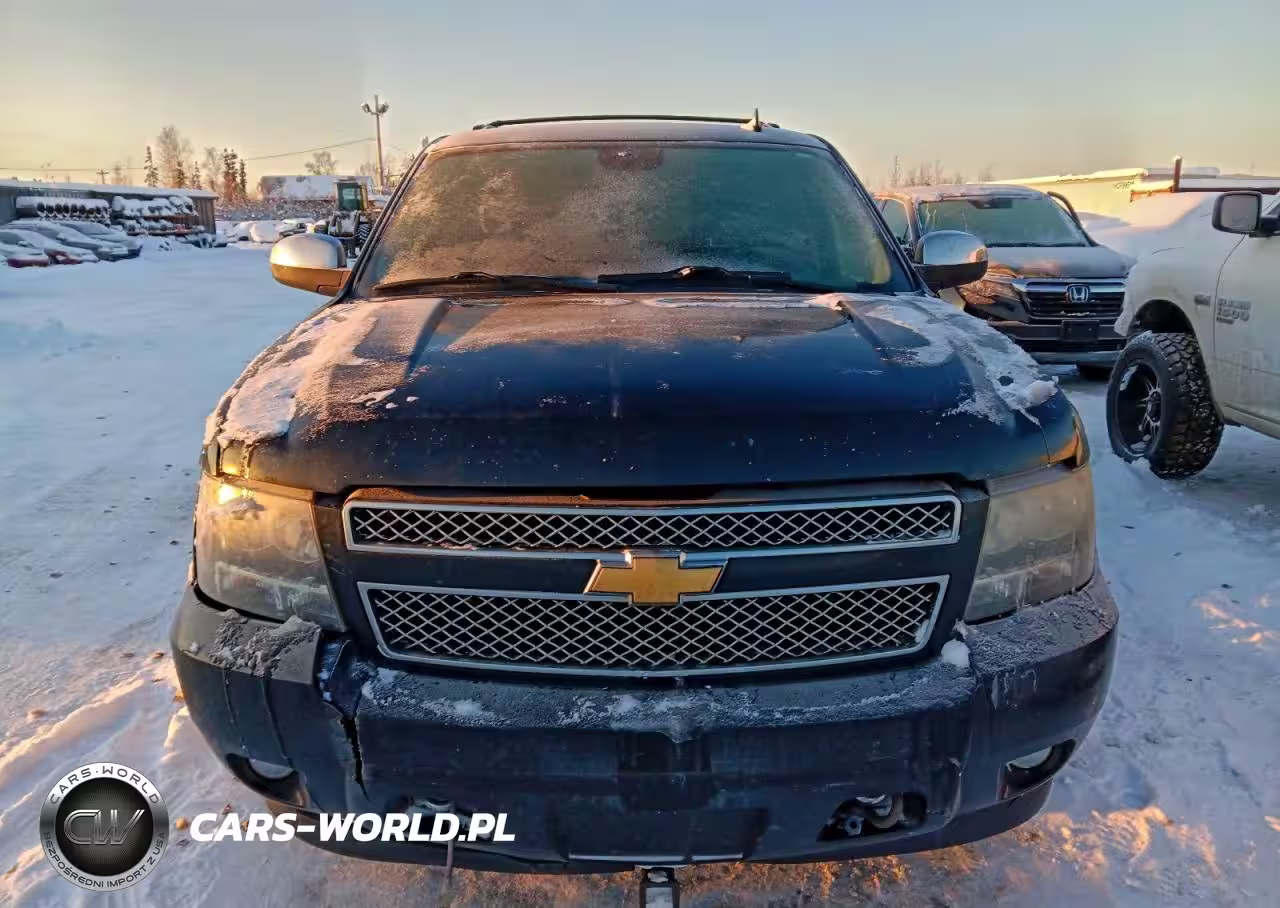 2011 Chevrolet Suburban K1500 Ltz VIN:1GNSKKE36BR101034 - 5