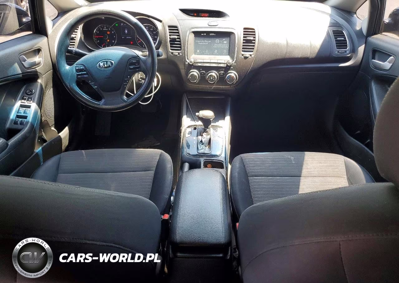 2018 Kia Forte Lx VIN:3KPFL4A79JE257087 - 8