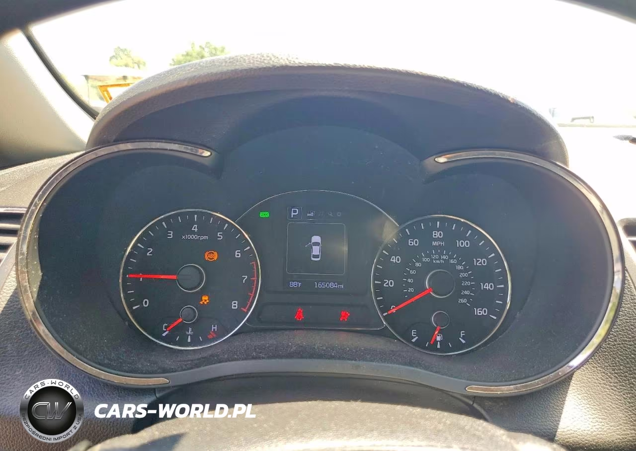 2018 Kia Forte Lx VIN:3KPFL4A79JE257087 - 9