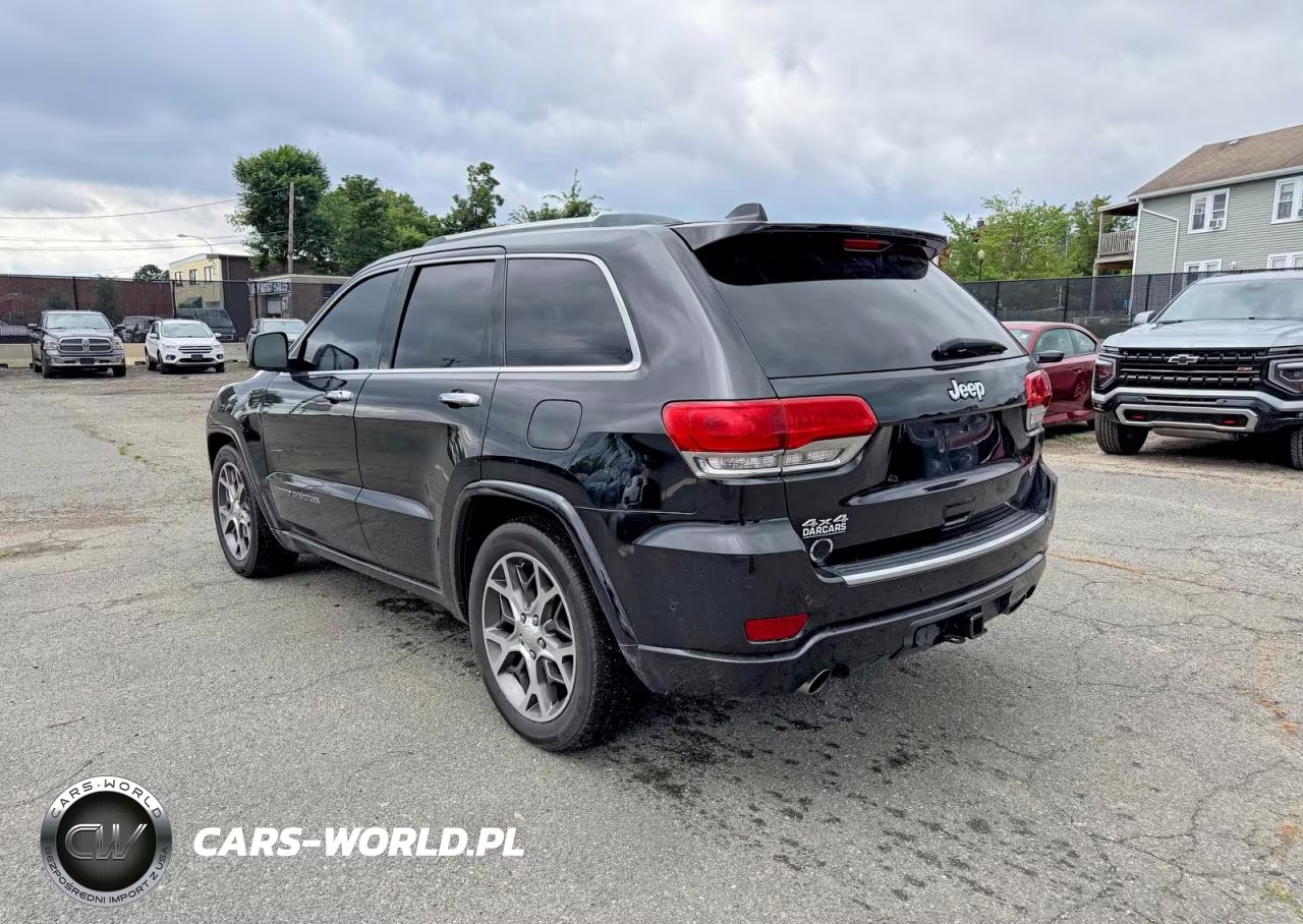 2019 Jeep Grand Cherokee Overland VIN:1C4RJFCG6KC621065 - 3