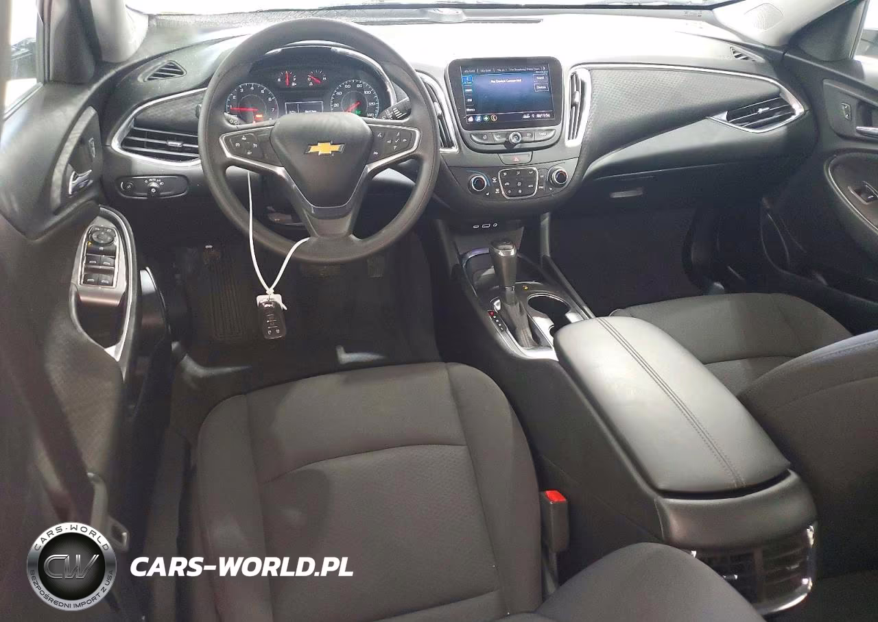 2019 Chevrolet Malibu Lt VIN:1G1ZD5ST3KF147938 - 8
