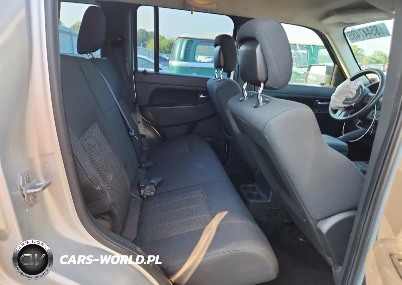 2011 Jeep Liberty Sport VIN:1J4PN2GK2BW546697 - 11