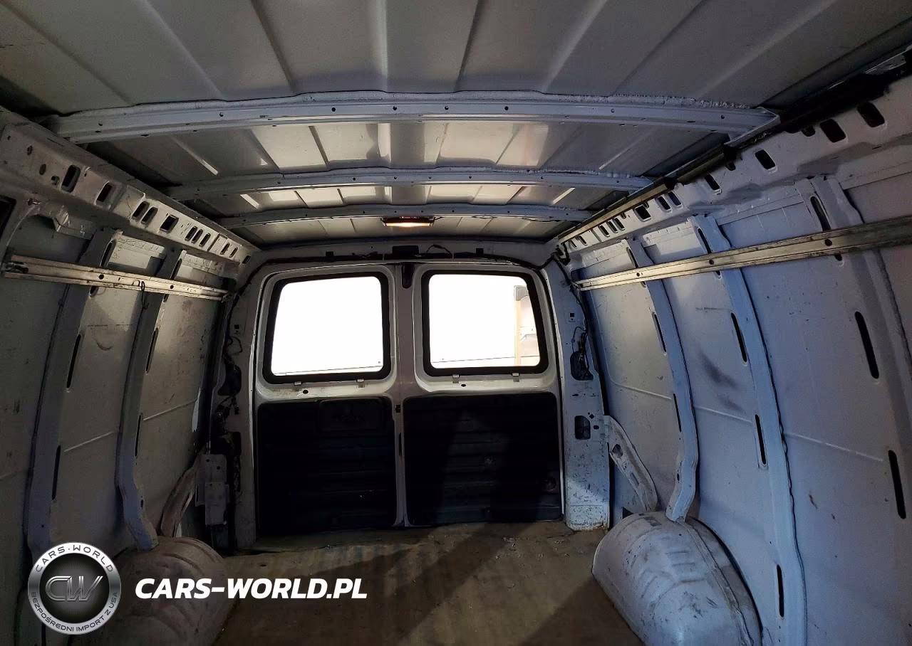 2013 Chevrolet Express G2500 VIN:1GCWGGCA1D1154610 - 10