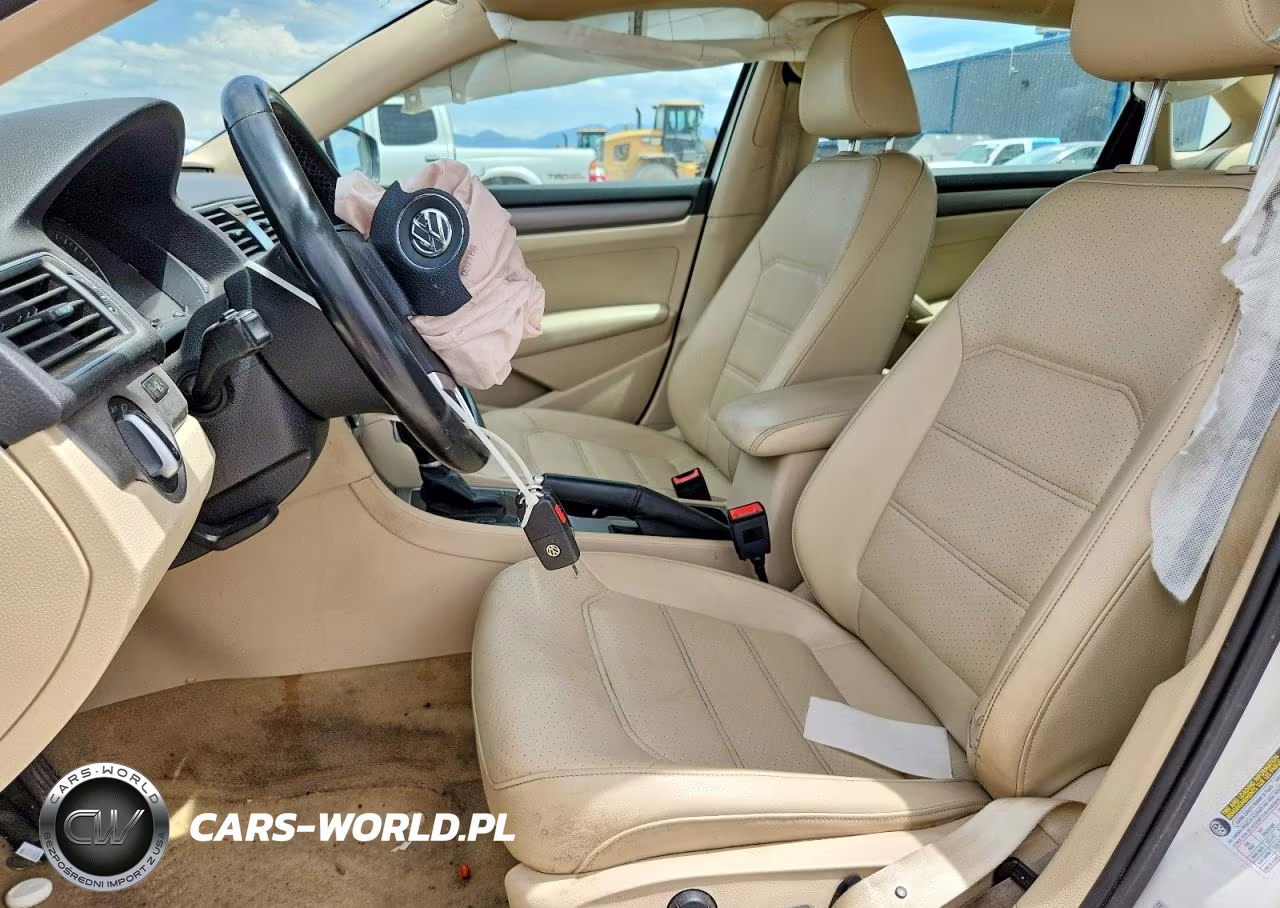 2014 Volkswagen Passat Se VIN:1VWBS7A3XEC113378 - 7