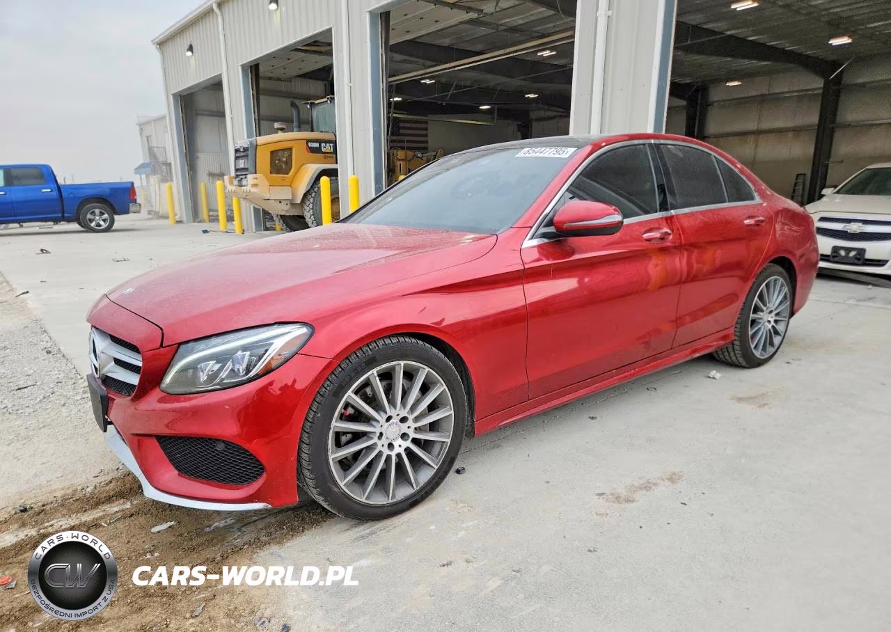 2016 Mercedes-Benz C 300 4Matic – zdjęcie 1 z 12