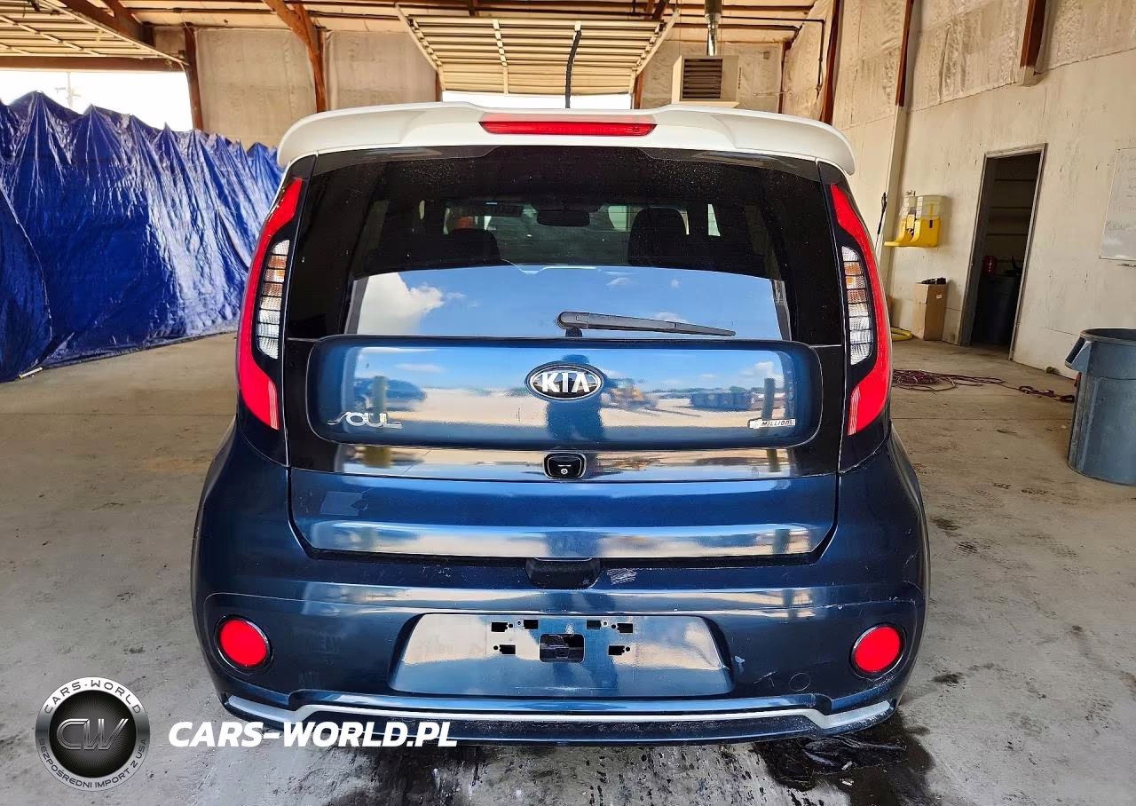 2018 Kia Soul + VIN:KNDJP3A54J7576985 - 6