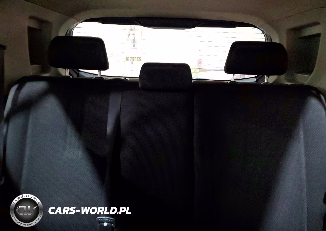2009 Toyota Scion Xb VIN:JTLKE50EX91073049 - 10