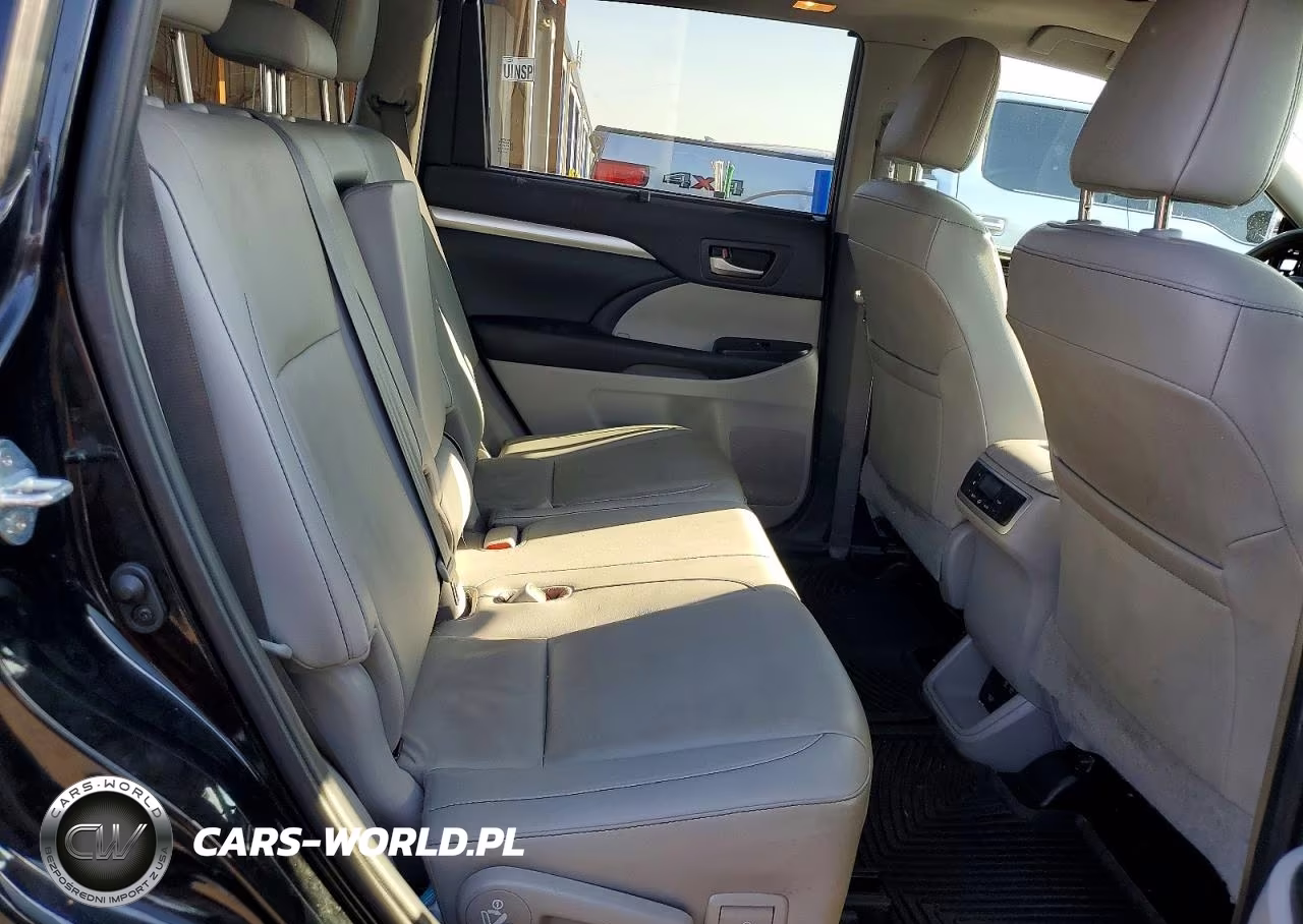 2019 Toyota Highlander Xle VIN:5TDJZRFH2KS592836 - 11