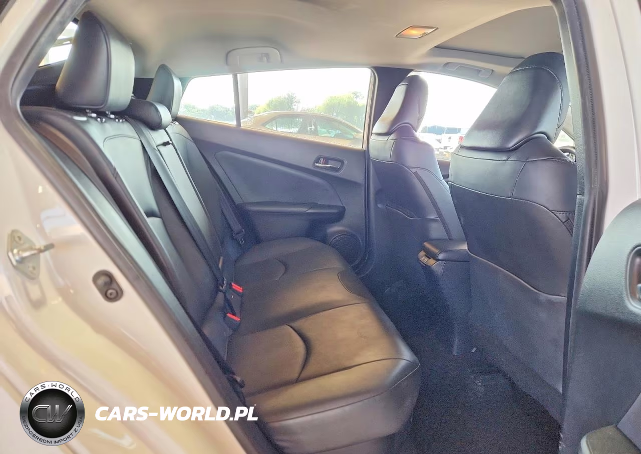 2020 Toyota Prius L-Le-Xle-Limited VIN:JTDKARFU1L3108926 - 10