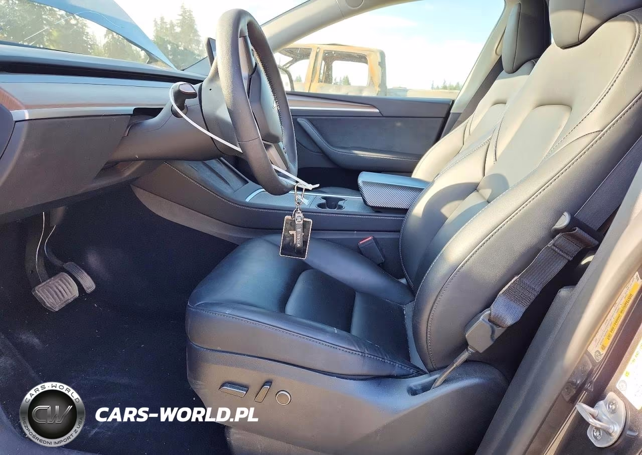 2024 Tesla Model Y VIN:7SAYGDEE6RF081694 - 7