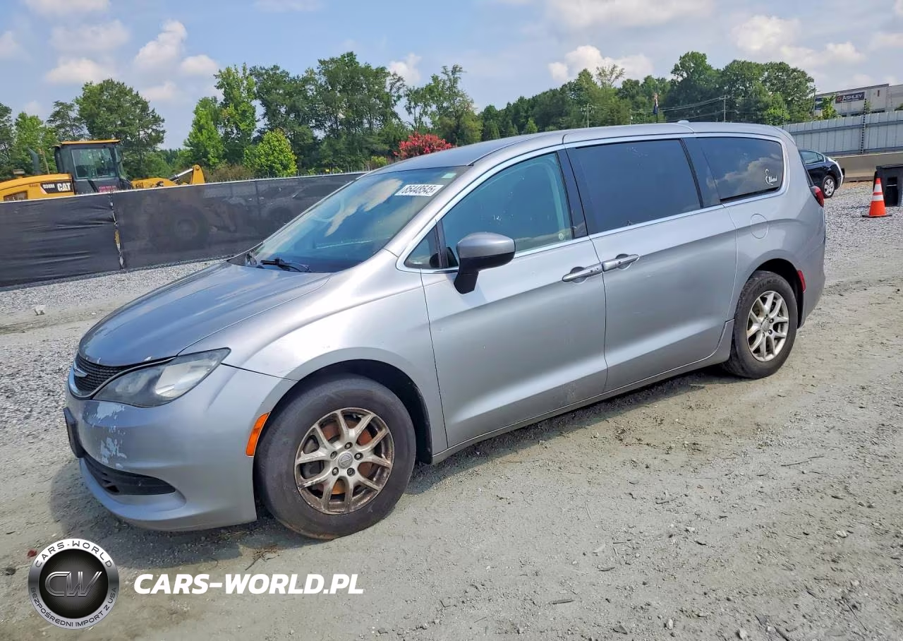 2017 Chrysler Pacifica Touring – zdjęcie 1 z 13