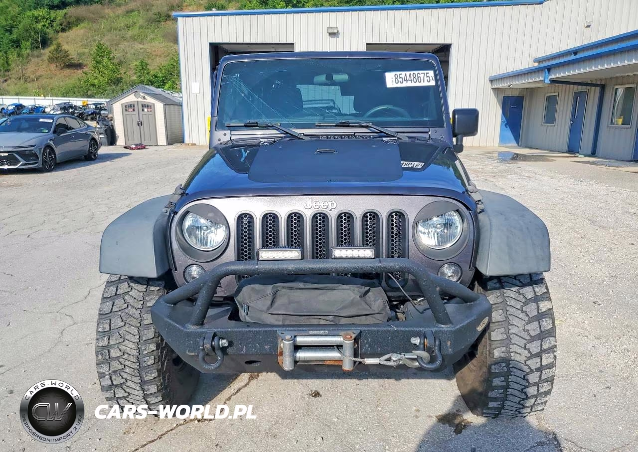 2016 Jeep Wrangler Unlimited Sport VIN:1C4BJWDG1GL178833 - 5