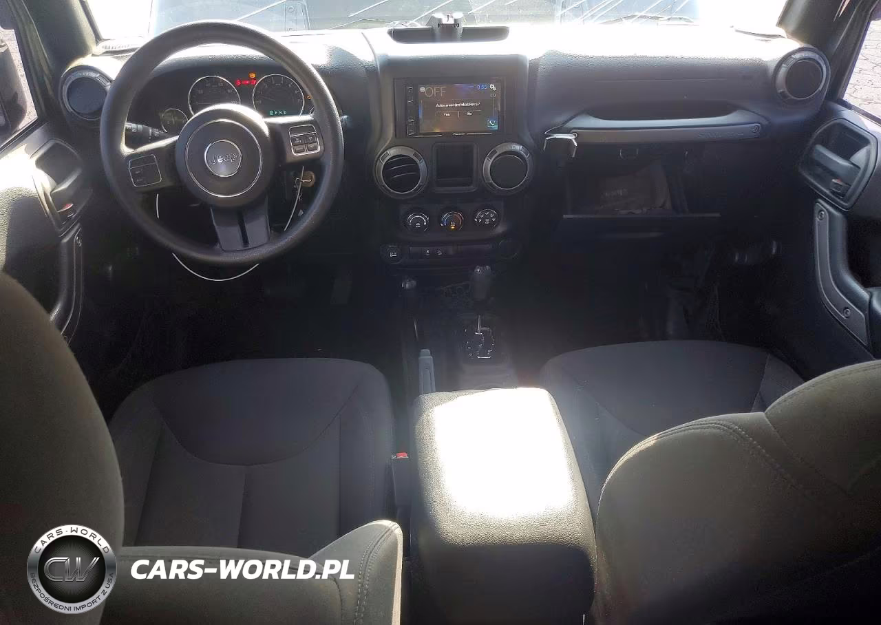 2016 Jeep Wrangler Unlimited Sport VIN:1C4BJWDG1GL178833 - 8