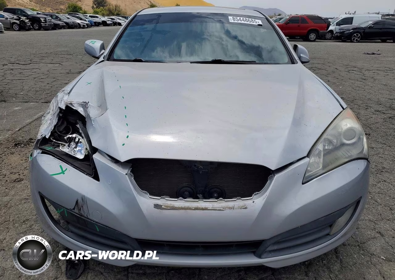 2010 Hyundai Genesis Coupe 2.0T VIN:KMHHT6KD9AU023568 - 5