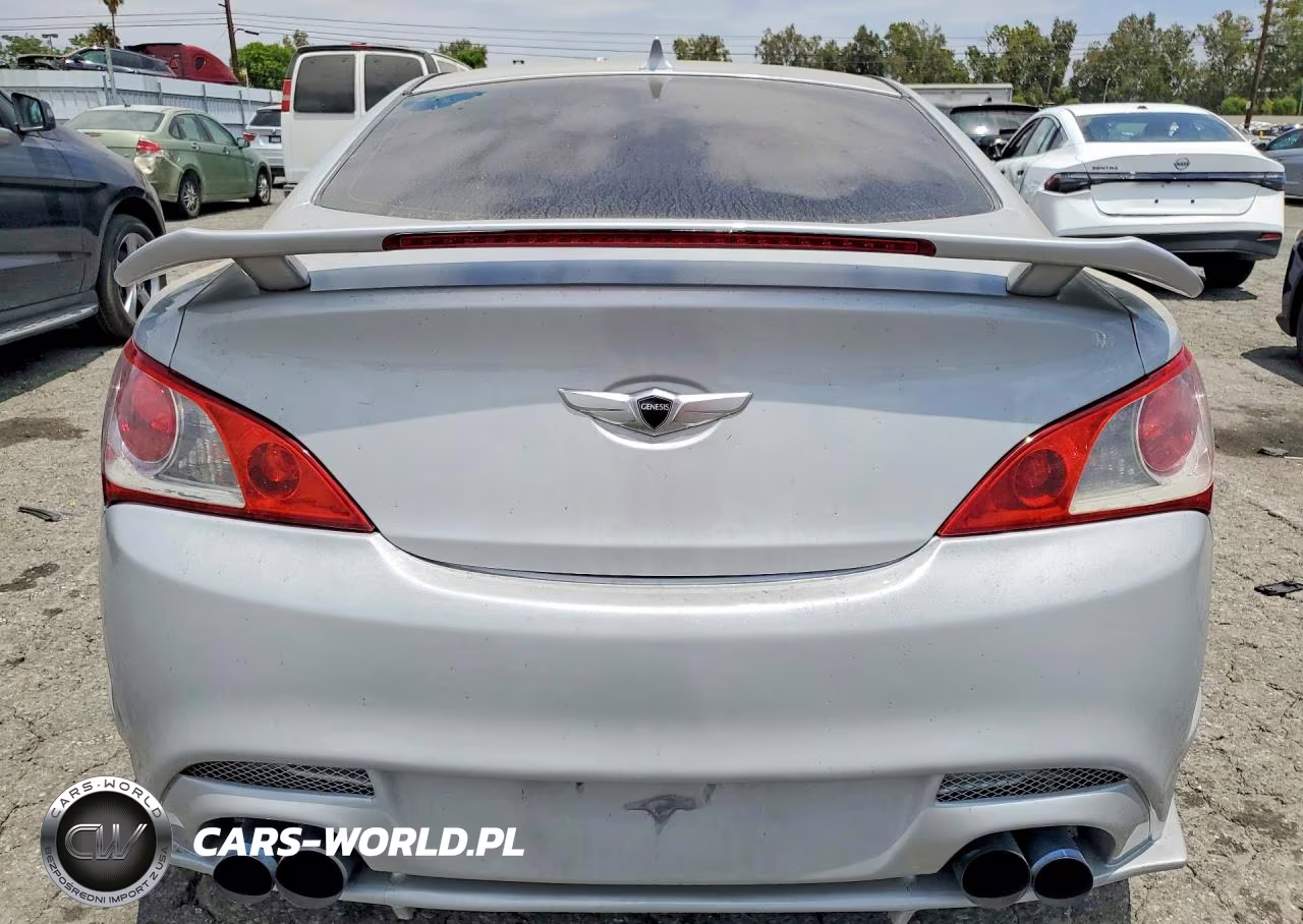 2010 Hyundai Genesis Coupe 2.0T VIN:KMHHT6KD9AU023568 - 6
