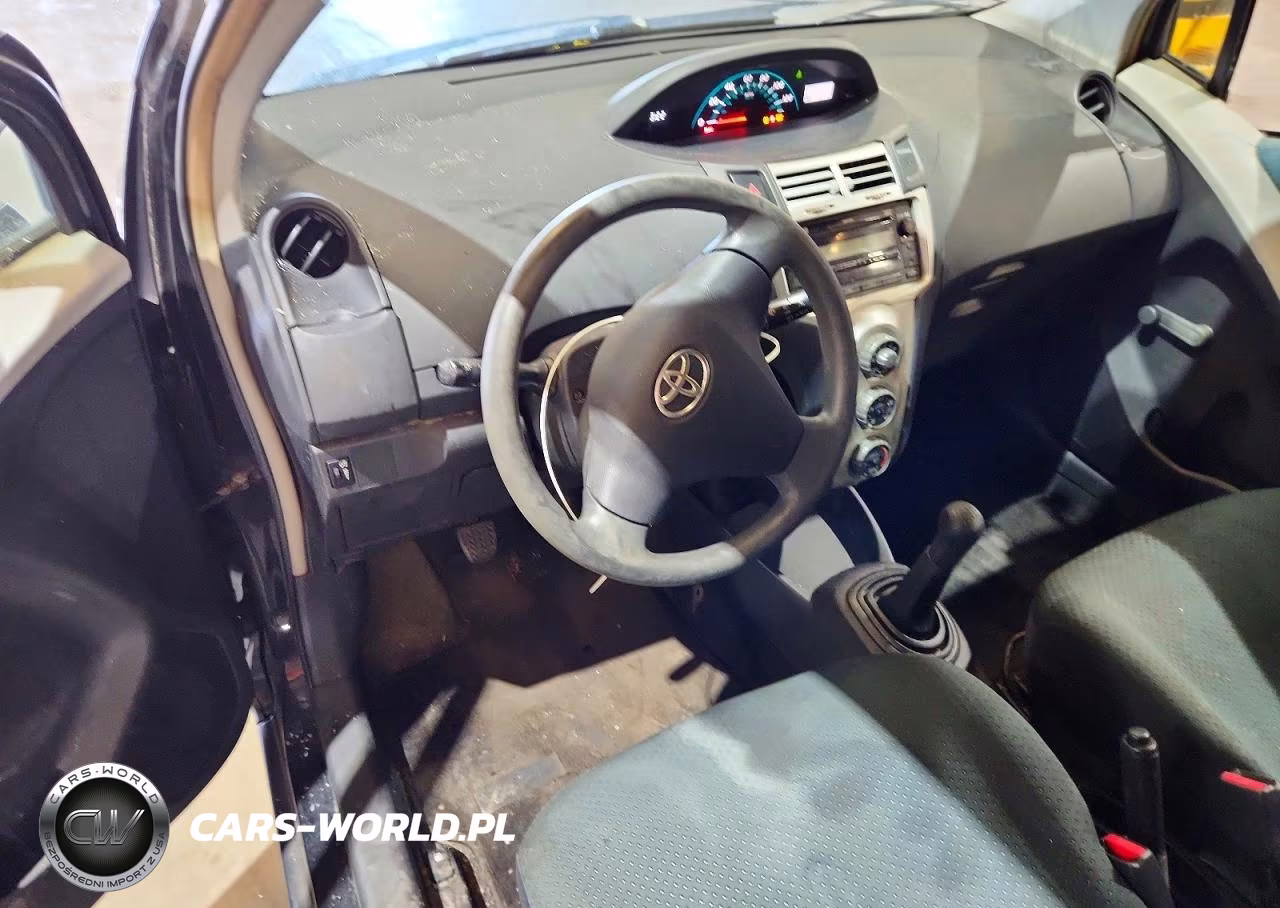 2008 Toyota Yaris Base VIN:JTDJT923585219977 - 8
