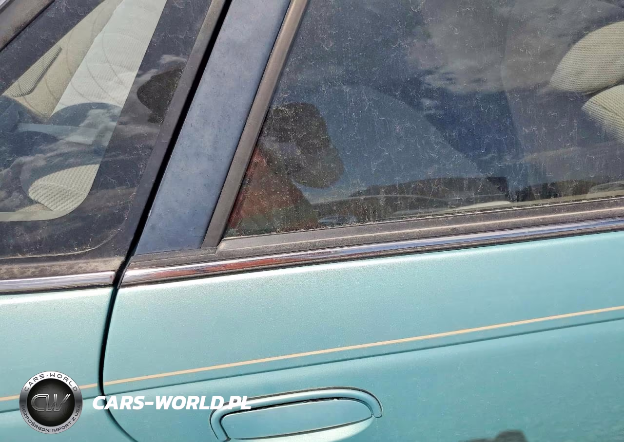 1994 Ford Taurus Gl VIN:1FALP52U3RA225967 - 10