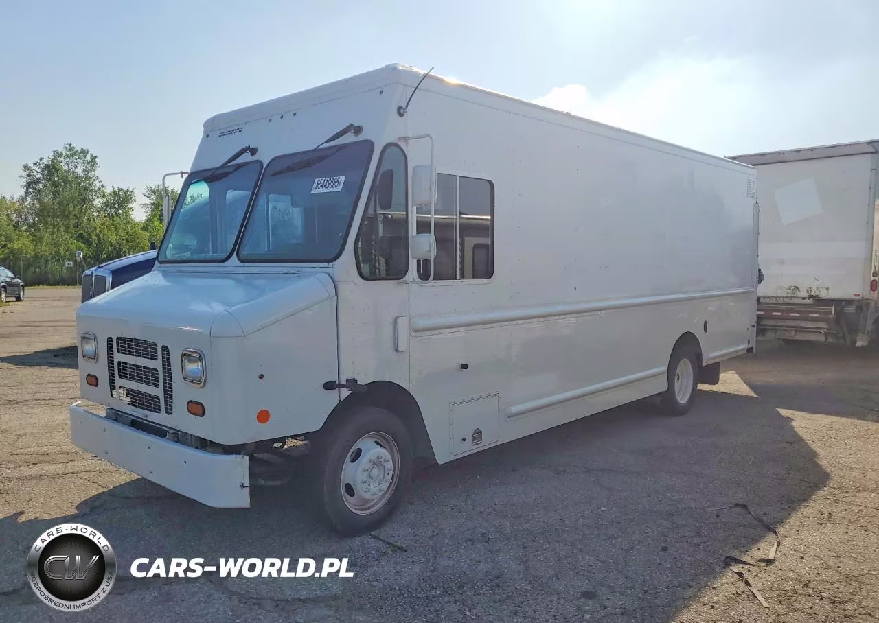 2015 Ford F59 Delivery Truck