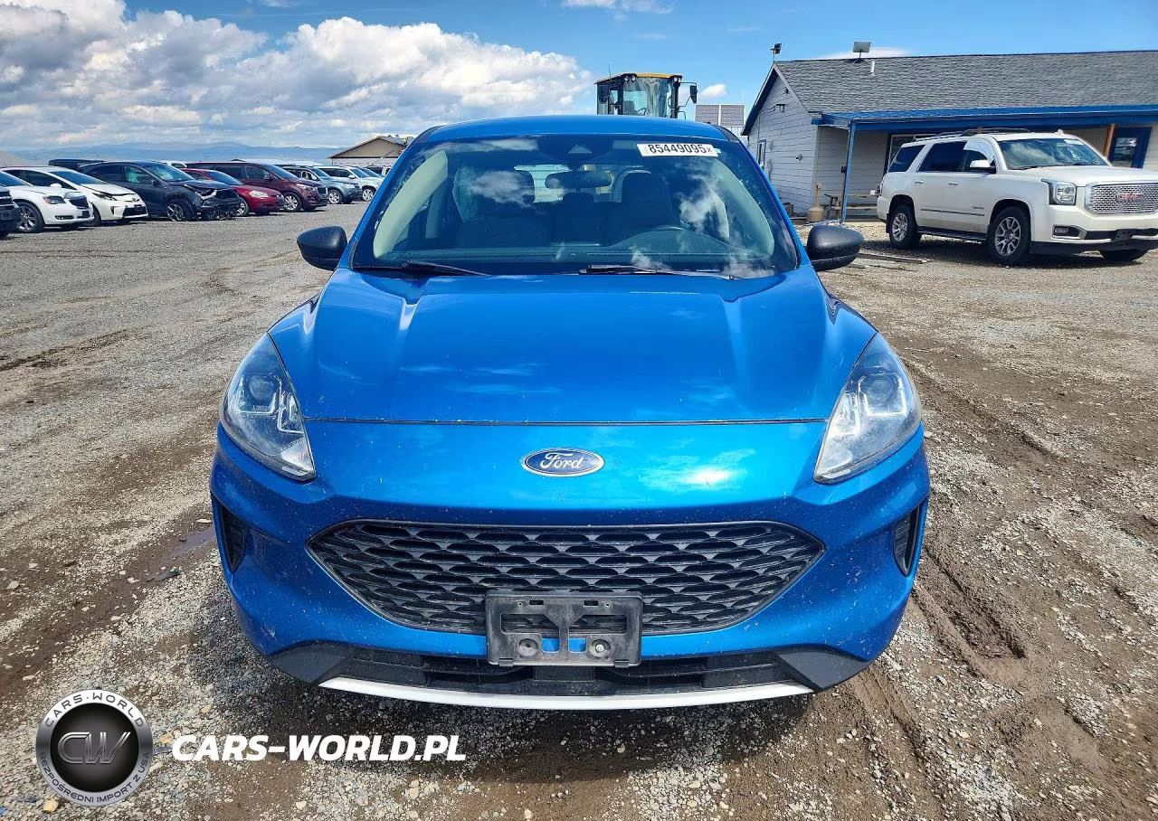 2020 Ford Escape S VIN:1FMCU9F63LUA56475 - 5