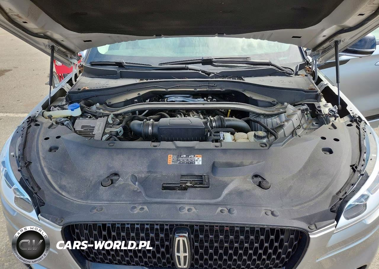 2023 Lincoln Aviator Black Label VIN:5LM5J9XC0PGL21358 - 12