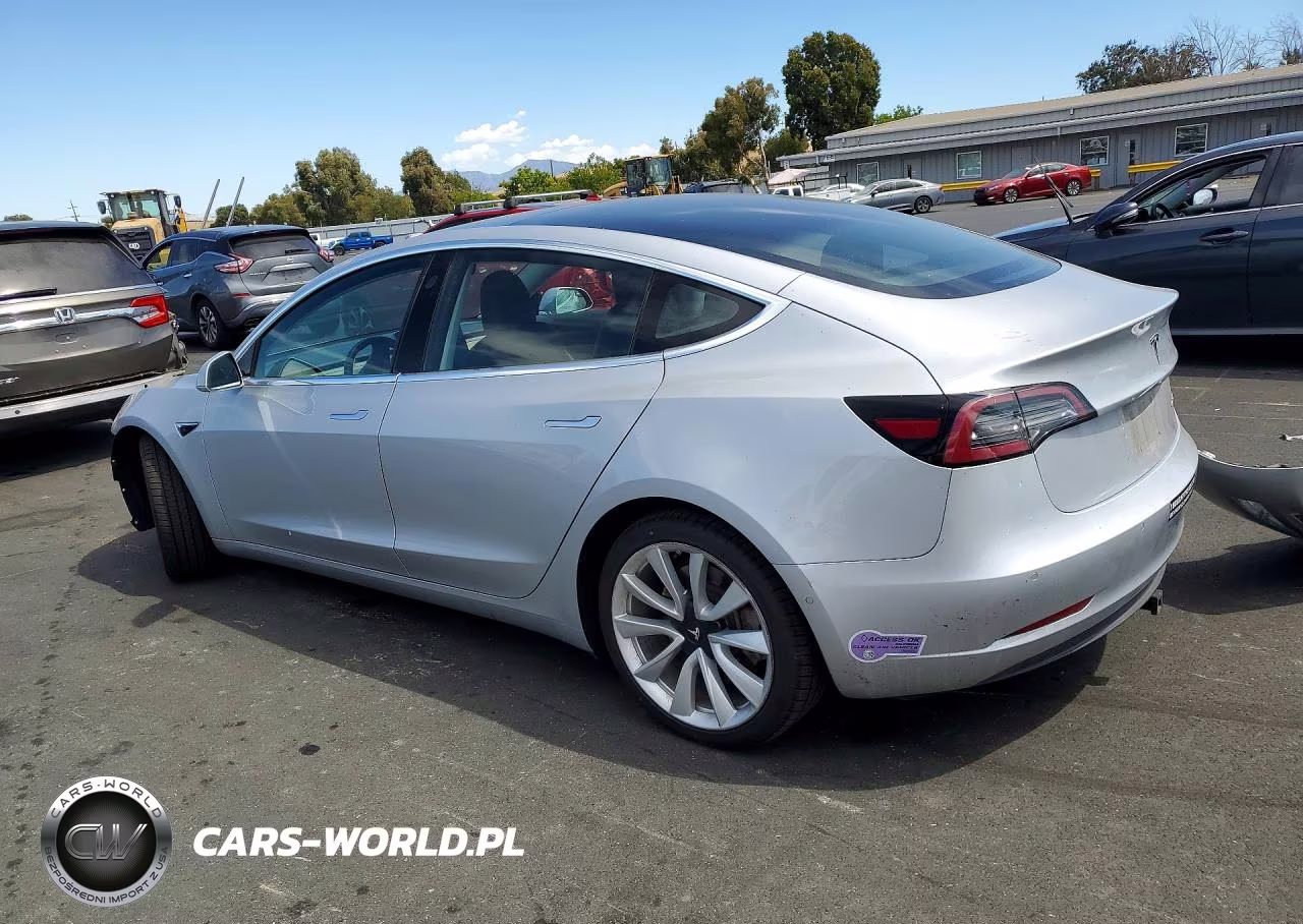 2018 Tesla Model 3 VIN:5YJ3E1EB4JF091193 - 2
