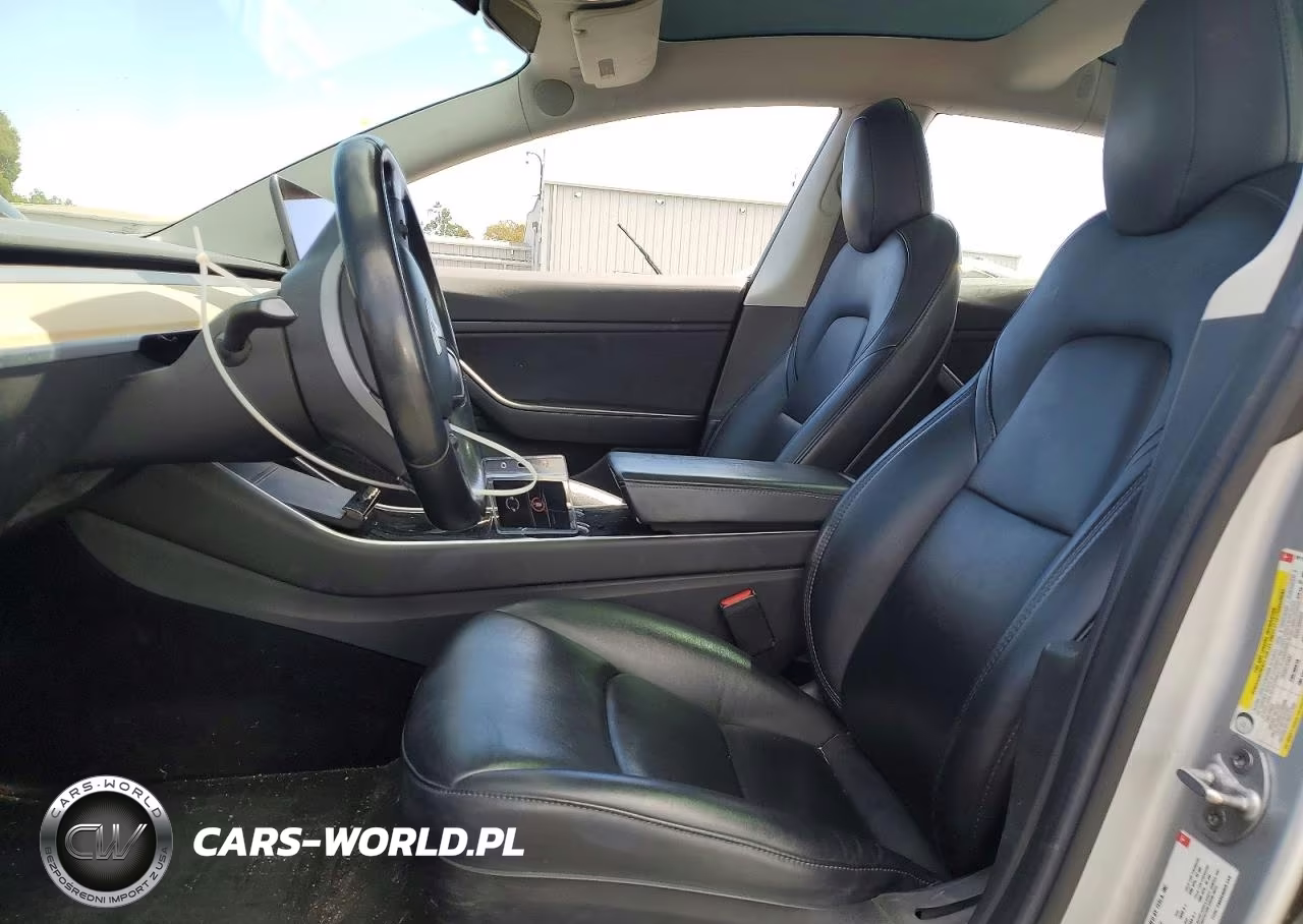 2018 Tesla Model 3 VIN:5YJ3E1EB4JF091193 - 7