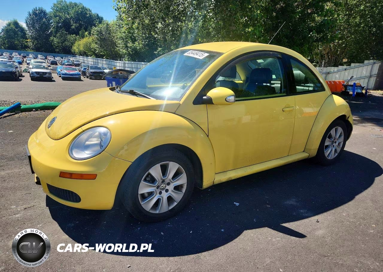 2009 Volkswagen New Beetle S