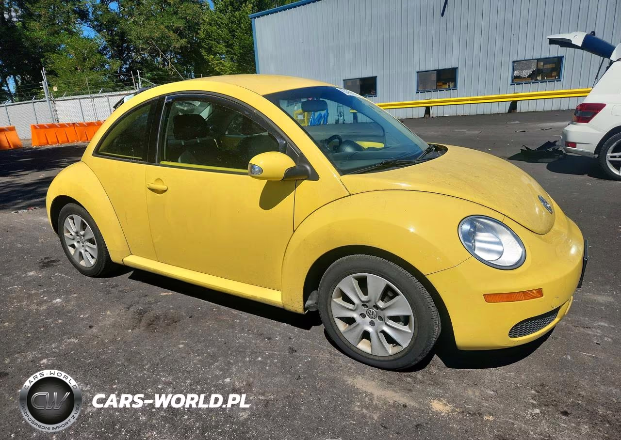 2009 Volkswagen New Beetle S VIN:3VWPW31C29M503169 - 4