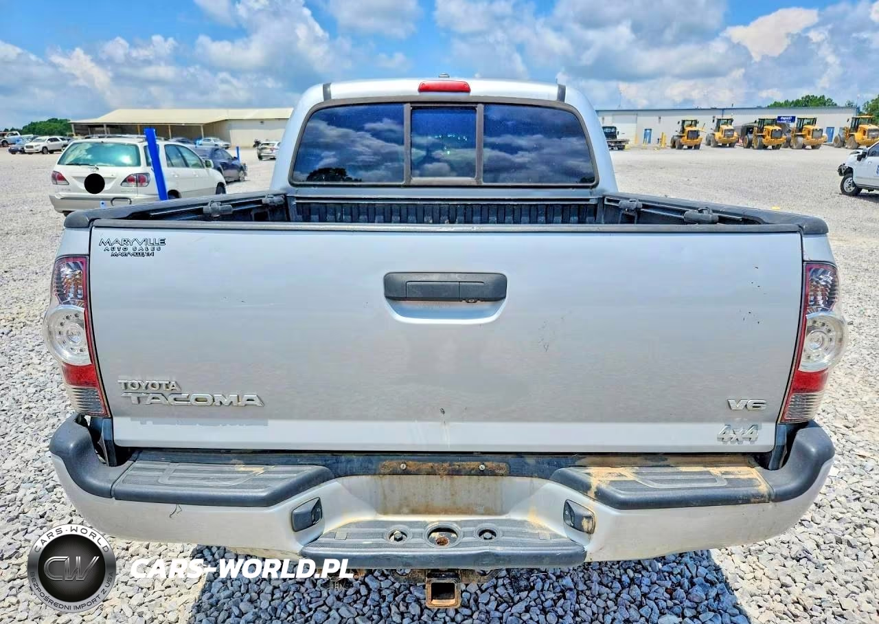 2011 Toyota Tacoma Double Cab VIN:5TFLU4EN2BX007832 - 6