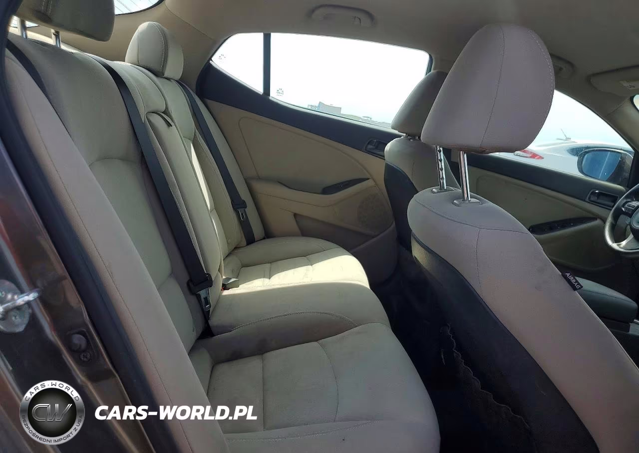 2014 Kia Optima Lx VIN:5XXGM4A74EG286754 - 10