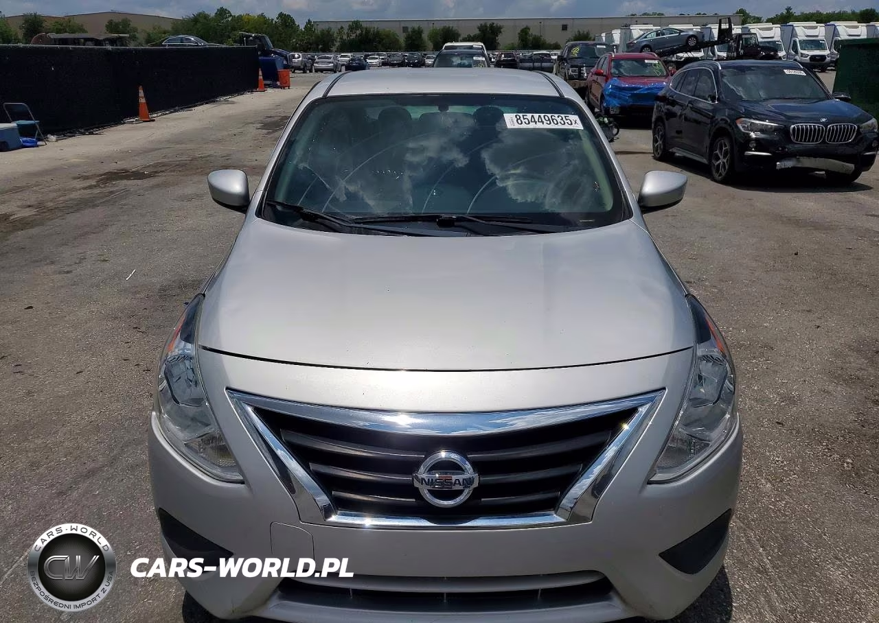 2018 Nissan Versa S Plus VIN:3N1CN7APXJL824887 - 5