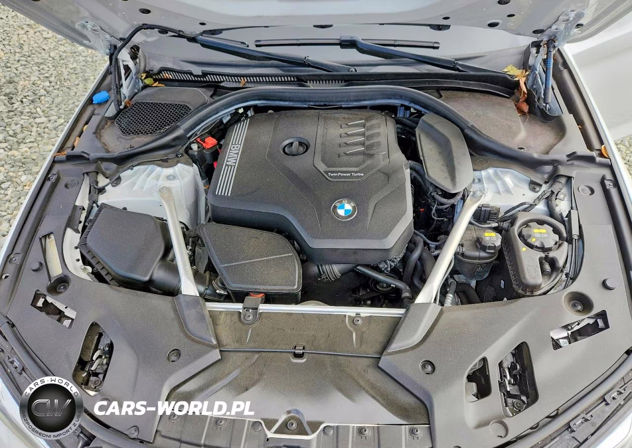 2022 BMW 530 Xi VIN:WBA13BJ01NCJ35416 - 11