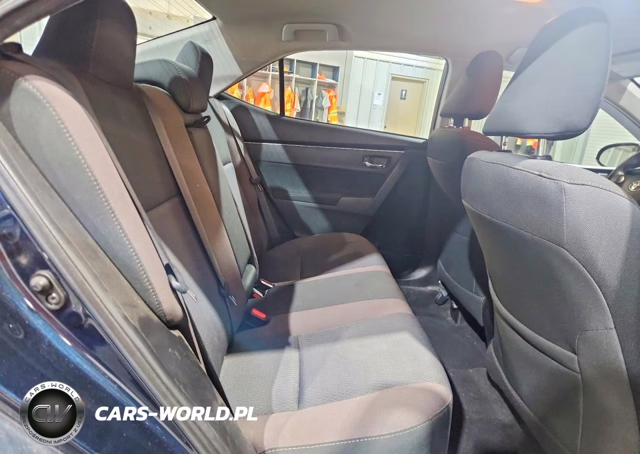 2017 Toyota Corolla Le VIN:2T1BURHE1HC842946 - 10