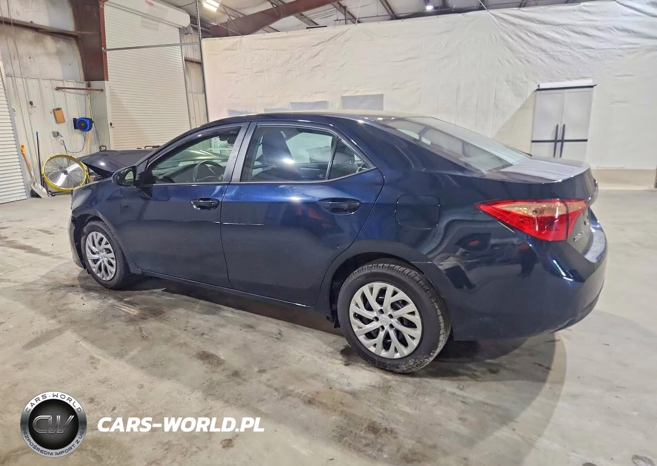 2017 Toyota Corolla Le VIN:2T1BURHE1HC842946 - 2
