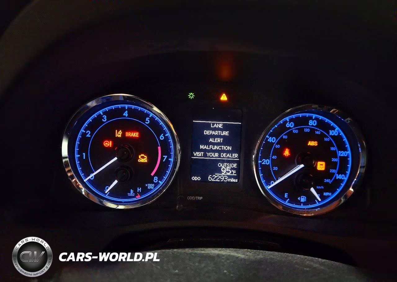2017 Toyota Corolla Le VIN:2T1BURHE1HC842946 - 9
