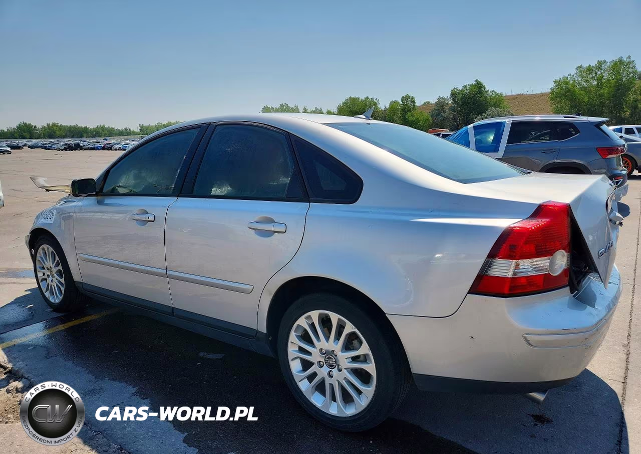 2005 Volvo S40 T5 VIN:YV1MS682452050801 - 2