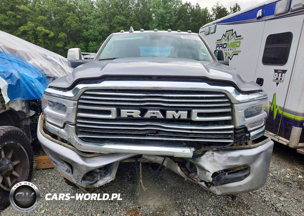 2024 Ram 2500 Laramie VIN:3C6UR5FJ4RG395529 - 5