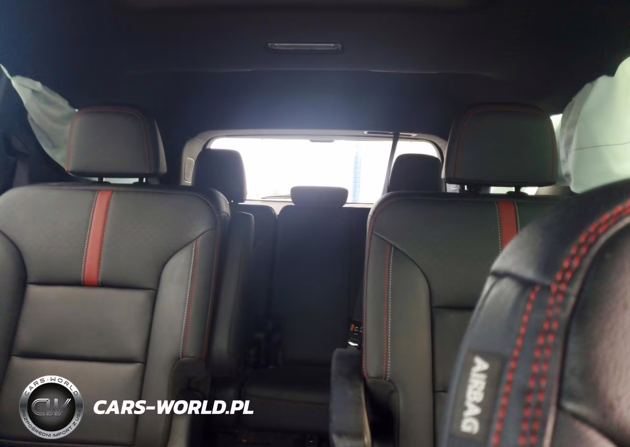 2024 Chevrolet Traverse Rs VIN:1GNEVLKS6RJ144013 - 10