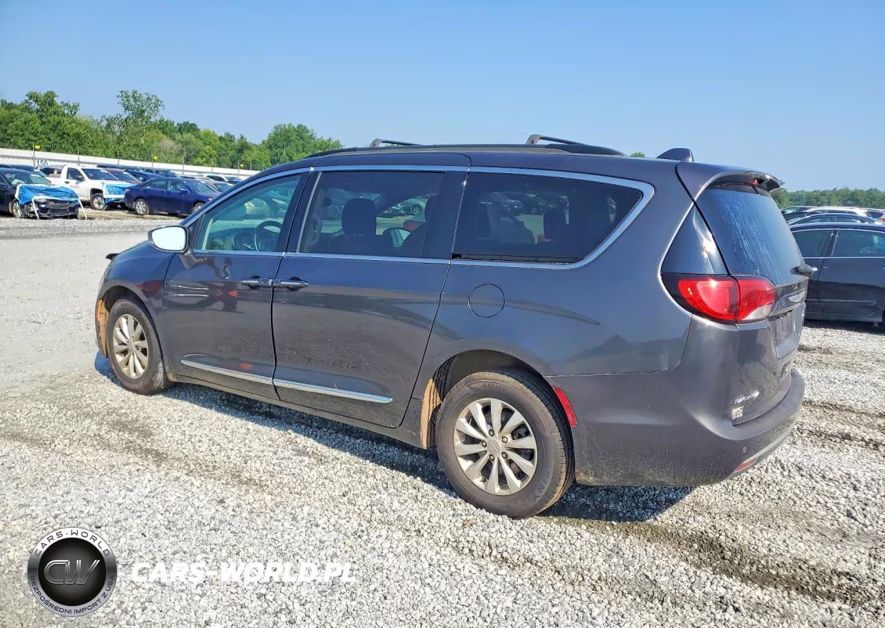 2017 Chrysler Pacifica Touring L VIN:2C4RC1BG3HR506681 - 2