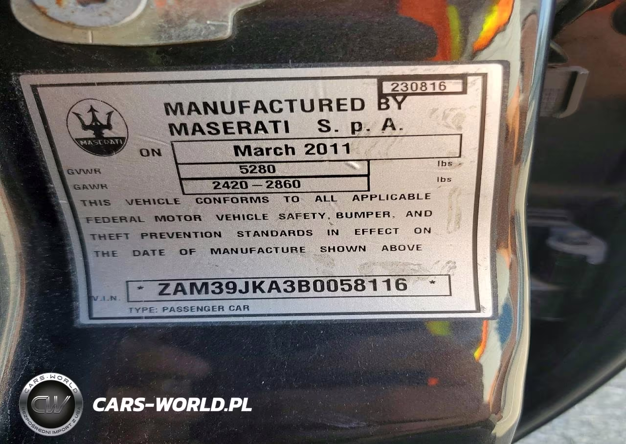 2011 Maserati Quattroporte S VIN:ZAM39JKA3B0058116 - 12
