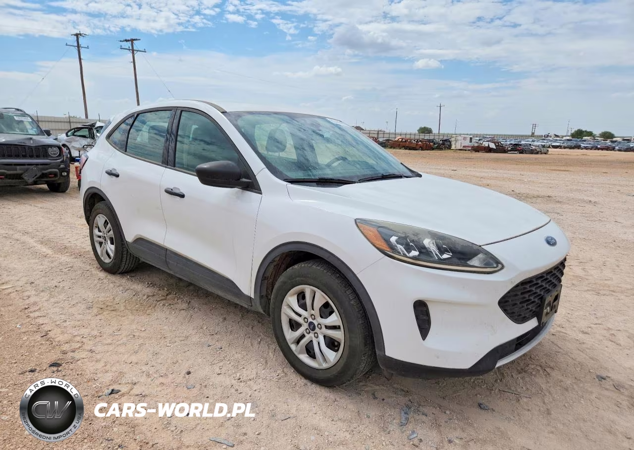 2020 Ford Escape S VIN:1FMCU0F66LUA55039 - 4